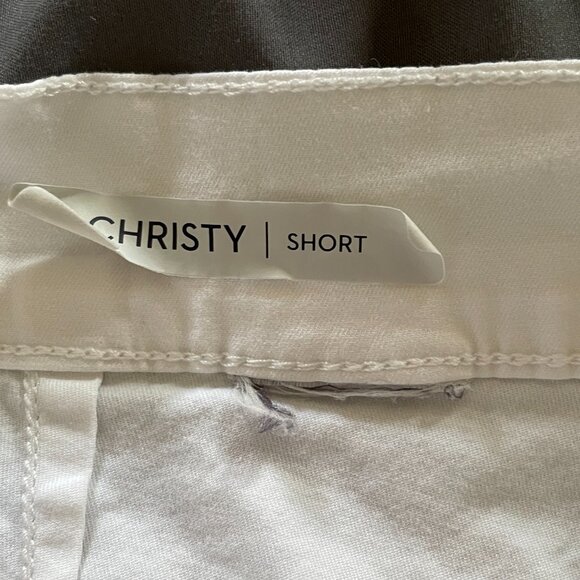 NYDJ Christy White Bermuda Shorts Size 18 - Picture 5 of 6
